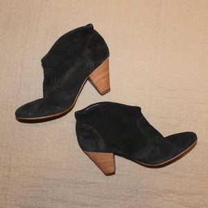 STEVEN BY STEVE MADDEN Black Suede Booties